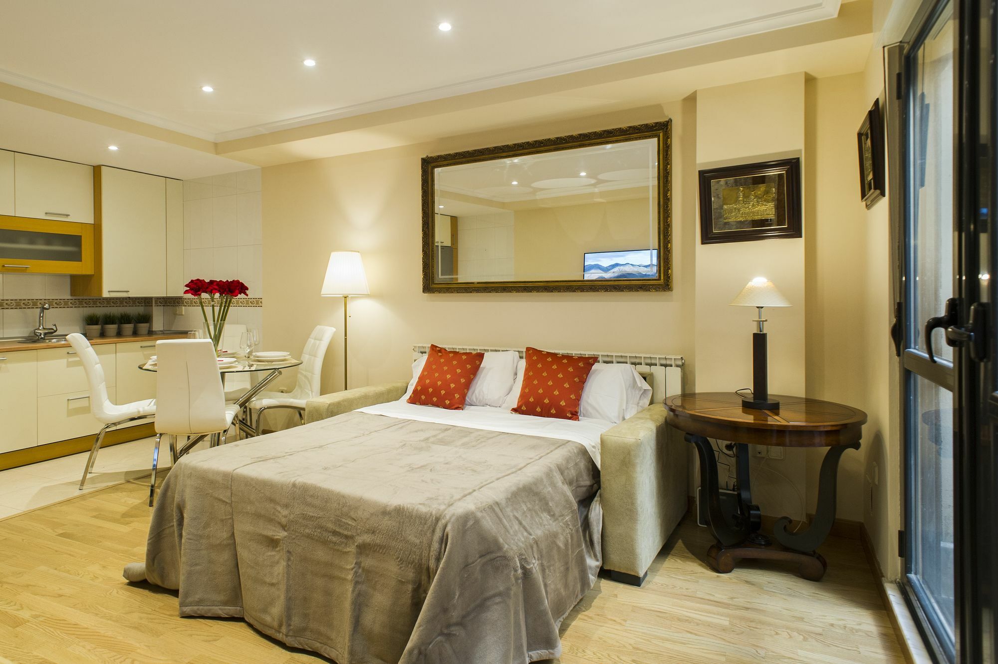Rent Apartments Salamanca Cervantes 47 المظهر الخارجي الصورة